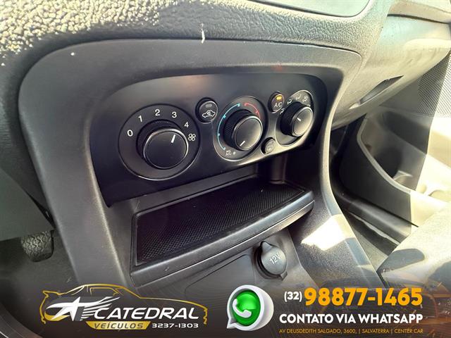 FORD KA 1.5 SE/SE PLUS 16V FLEX 5P 2015