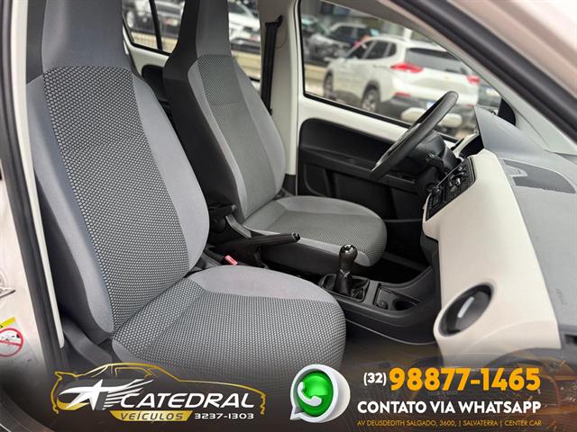 VOLKSWAGEN UP! MOVE 1.0 TOTAL FLEX 12V 5P 2015