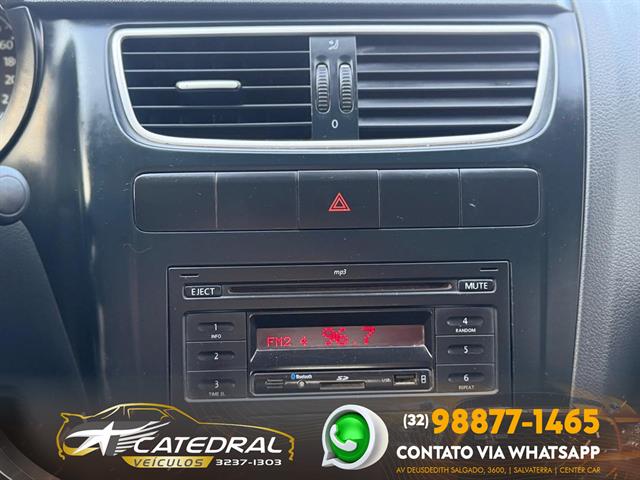 VOLKSWAGEN FOX 1.6 MI TOTAL FLEX 8V 5P 2013