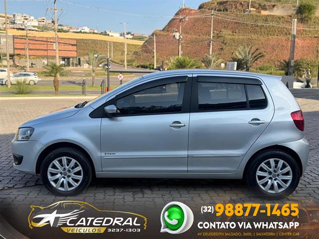 VOLKSWAGEN FOX 1.6 MI TOTAL FLEX 8V 5P 2013