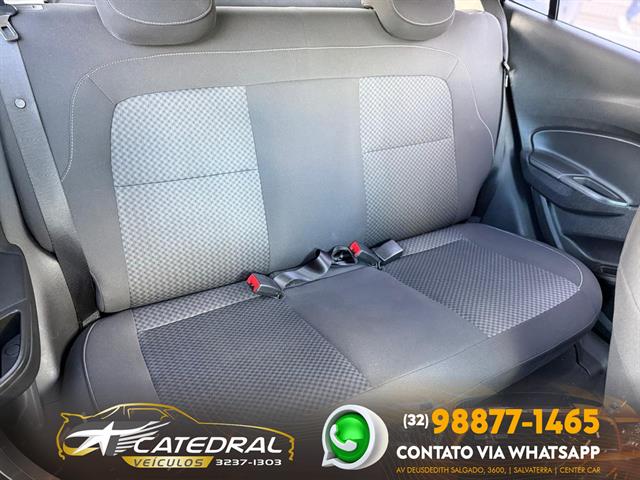 CHEVROLET ONIX HATCH LT 1.0 8V FLEXPOWER 5P MEC. 2017