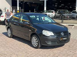 VOLKSWAGEN POLO SEDAN 1.6 MI TOTAL FLEX 8V 4P 2008/2009