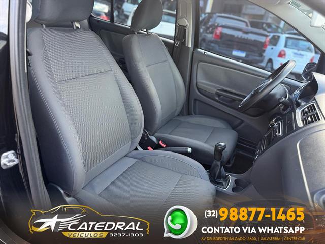 VOLKSWAGEN FOX 1.6 MI TOTAL FLEX 8V 5P 2012