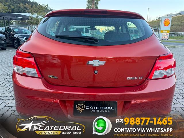 CHEVROLET ONIX HATCH LT 1.0 8V FLEXPOWER 5P MEC. 2013