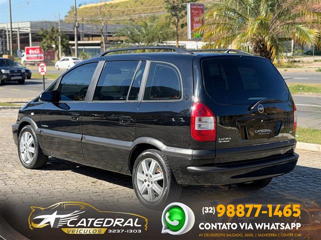 CHEVROLET ZAFIRA ELEG.2.0 MPFI FLEXPOWER 8V 5P AUT 2010