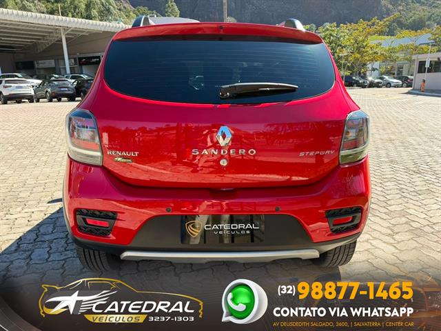RENAULT SANDERO STEP. R. CURL HI-POWER 1.6 8V 5P 2017