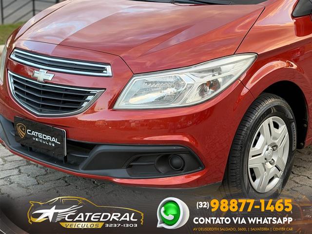 CHEVROLET ONIX HATCH LT 1.0 8V FLEXPOWER 5P MEC. 2013