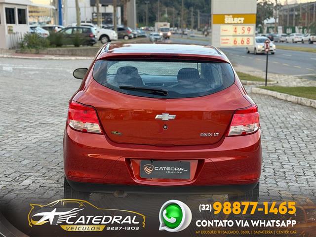 CHEVROLET ONIX HATCH LT 1.0 8V FLEXPOWER 5P MEC. 2013