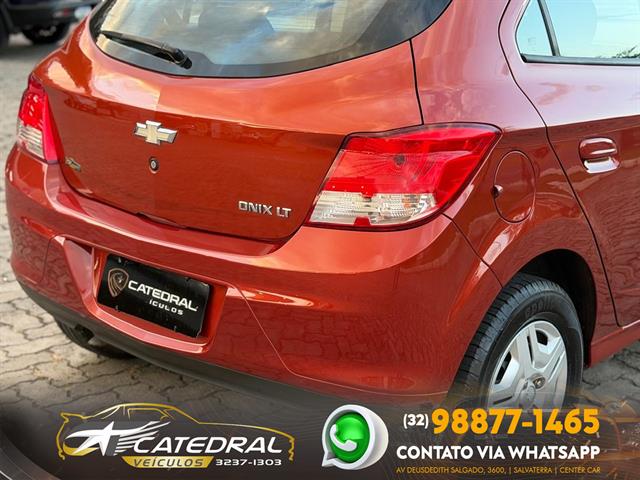 CHEVROLET ONIX HATCH LT 1.0 8V FLEXPOWER 5P MEC. 2013