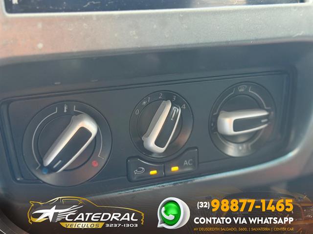 VOLKSWAGEN FOX TRENDLINE 1.0 FLEX 8V 5P 2015