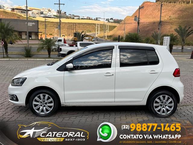 VOLKSWAGEN FOX TRENDLINE 1.0 FLEX 8V 5P 2015