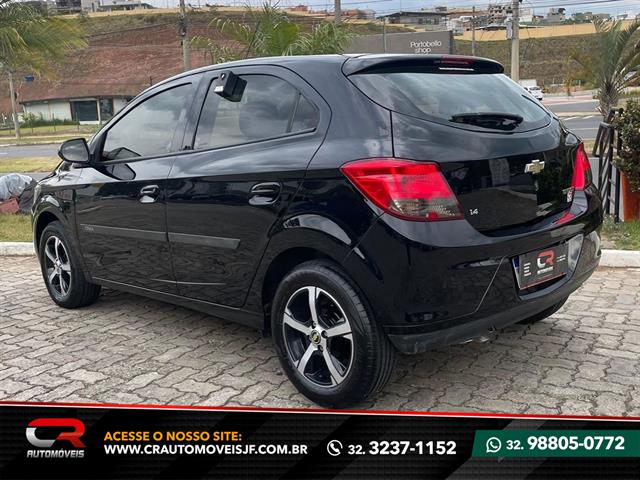 CHEVROLET ONIX HATCH LT 1.4 8V FLEXPOWER 5P MEC. 2015