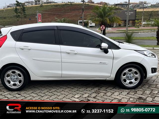 FORD FIESTA 1.5 16V FLEX MEC. 5P 2015