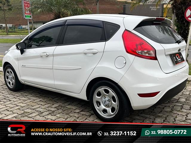 FORD FIESTA 1.5 16V FLEX MEC. 5P 2015