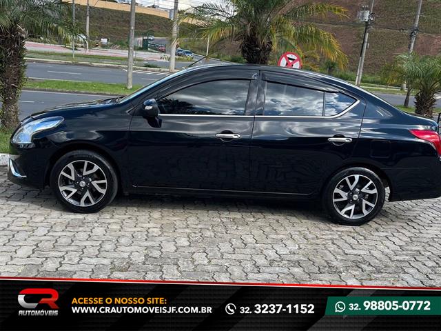 NISSAN VERSA SL 1.6 16V FLEXSTART 4P AUT. 2017