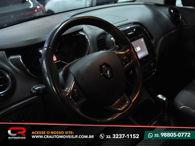 RENAULT CAPTUR INTENSE 1.6 16V FLEX 5P AUT. 2018
