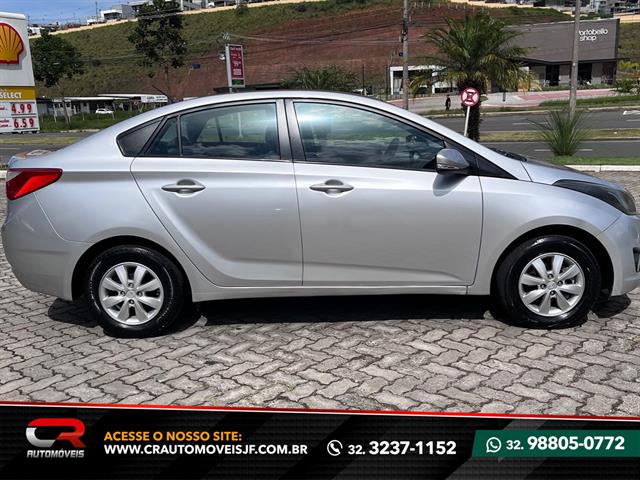 HYUNDAI HB20S C.STYLE/C.PLUS1.6 FLEX 16V AUT. 4P 2015