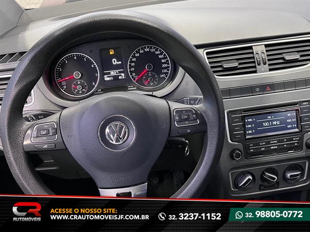 VOLKSWAGEN FOX 1.6 MI TOTAL FLEX 8V 5P 2014