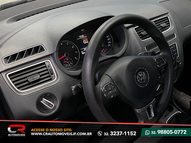 VOLKSWAGEN FOX 1.6 MI TOTAL FLEX 8V 5P 2014