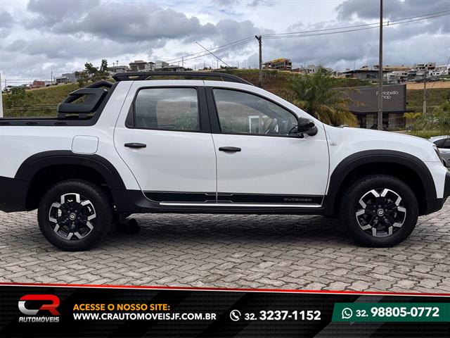 RENAULT OROCH OUTSIDER 1.3TCE FLEX AUT. 2024