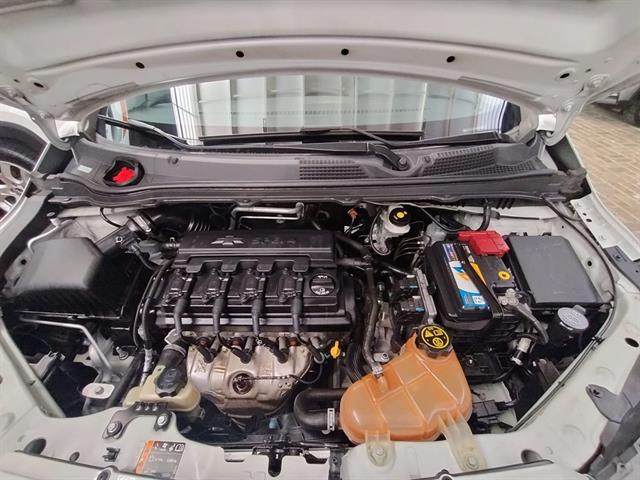 CHEVROLET ONIX HATCH LTZ 1.4 8V FLEXPOWER 5P AUT. 2015