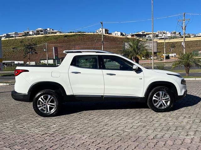 FIAT TORO VOLCANO 2.4 16V FLEX AUT. 2021