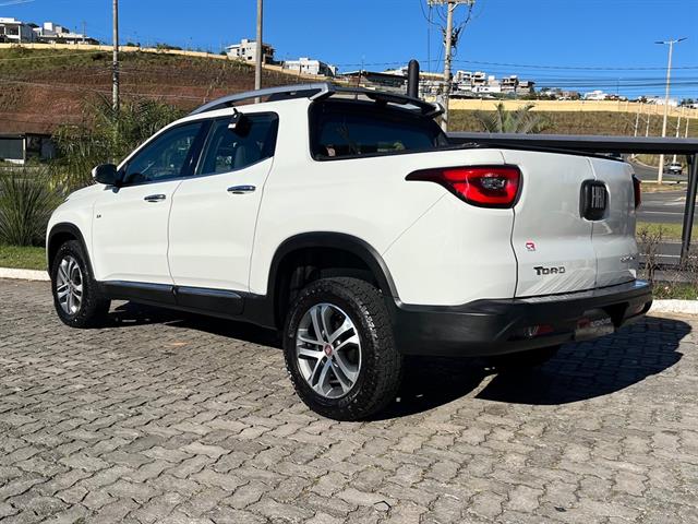FIAT TORO VOLCANO 2.4 16V FLEX AUT. 2021