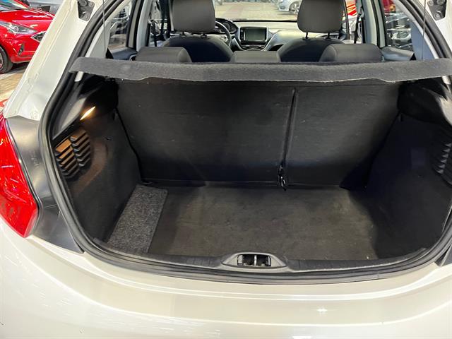 PEUGEOT 208 GRIFFE 1.6 FLEX 16V 5P AUT. 2016