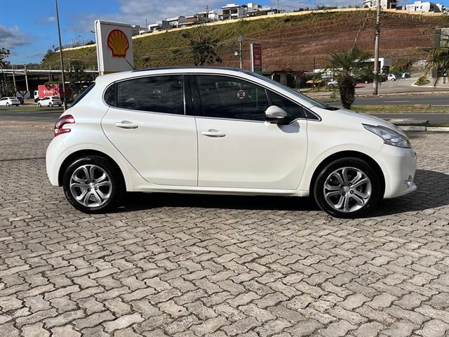 PEUGEOT 208 GRIFFE 1.6 FLEX 16V 5P AUT. 2016