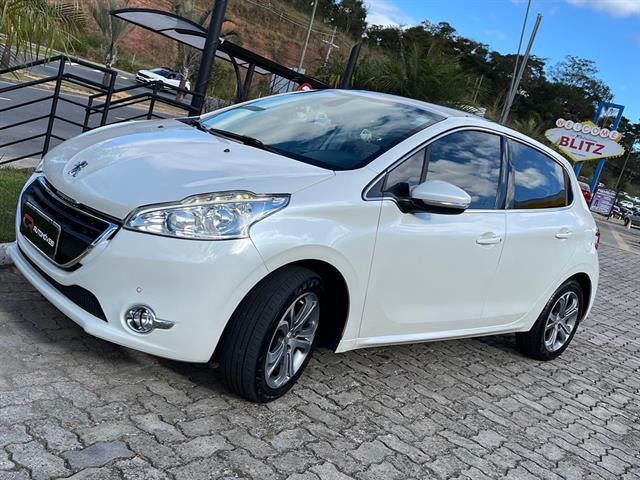 PEUGEOT 208 GRIFFE 1.6 FLEX 16V 5P AUT. 2016
