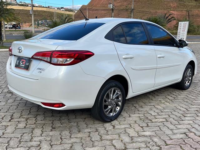 TOYOTA YARIS XS SEDAN 1.5 FLEX 16V 4P AUT. 2023