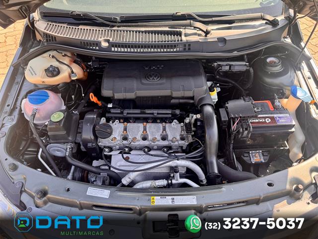 VOLKSWAGEN VOYAGE 1.0/1.0 CITY MI TOTAL FLEX 8V 4P 2013