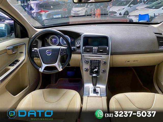 VOLVO XC 60 2.0 T5  5P 2012