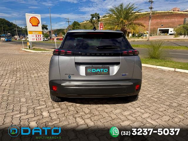 PEUGEOT 2008 ALLURE 1.0 TURBO FLEX 5P AUT. 2025