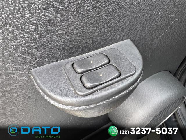CHEVROLET PRISMA SED. MAXX 1.0 8V FLEXPOWER 4P 2010