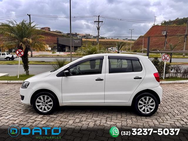 VOLKSWAGEN Fox 1.0 MI TOTAL FLEX 8V 5P 2013