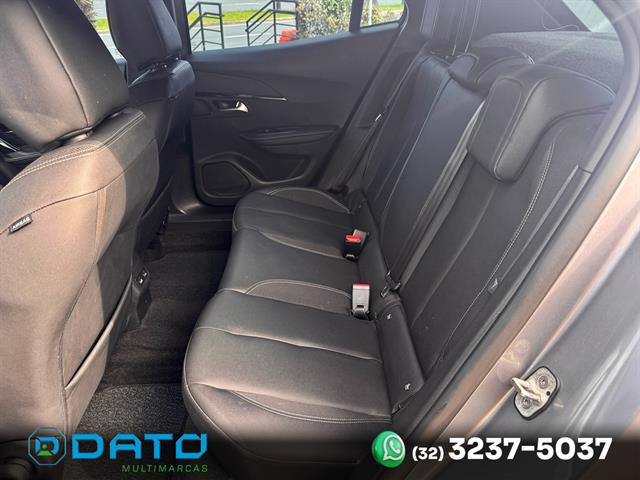 PEUGEOT 2008 ALLURE 1.0 TURBO FLEX 5P AUT. 2025