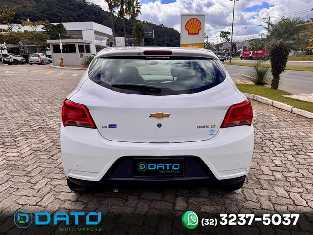 CHEVROLET ONIX HATCH LT 1.4 8V FLEXPOWER 5P MEC. 2017