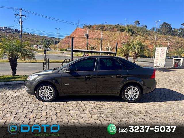 FORD FOCUS SED. TI./TI.PLUS 2.0 16V FLEX  AUT 2013