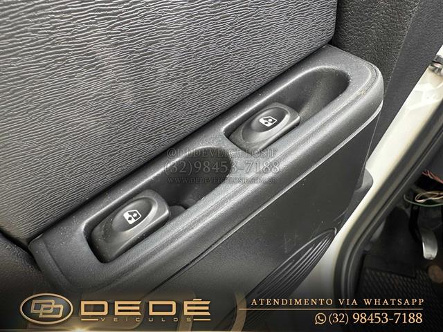 RENAULT Clio RN/ALIZÉ/EXPR./1.0 HI-POWER 16V 5P 2016