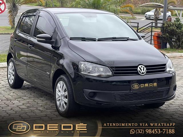 VOLKSWAGEN Fox 1.0 MI TOTAL FLEX 8V 5P 2013