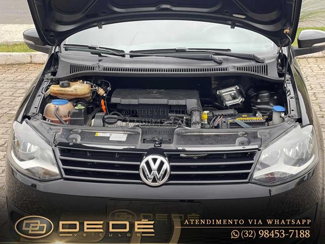 VOLKSWAGEN Fox 1.0 MI TOTAL FLEX 8V 5P 2013