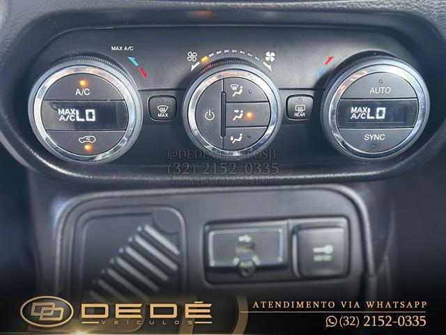 JEEP Renegade LONGITUDE 1.8 4X2 FLEX 16V AUT. 2016