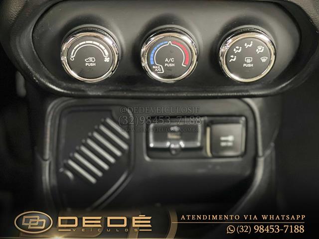 JEEP Renegade SPORT 1.8 4X2 FLEX 16V MEC. 2016