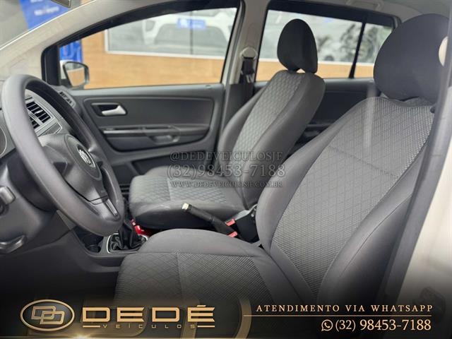 VOLKSWAGEN FOX TRENDLINE 1.0 FLEX 8V 5P 2015