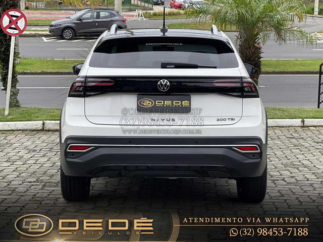 VOLKSWAGEN Nivus HIGHLINE 1.0 200 TSI FLEX AUT. 2021