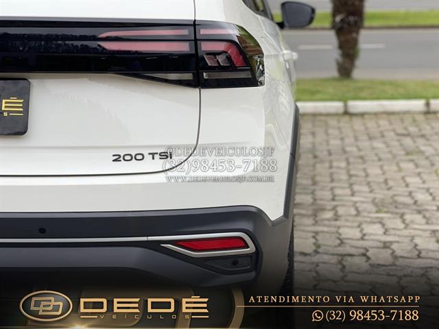 VOLKSWAGEN Nivus HIGHLINE 1.0 200 TSI FLEX AUT. 2021