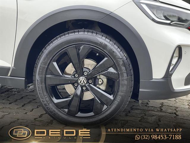 VOLKSWAGEN Nivus HIGHLINE 1.0 200 TSI FLEX AUT. 2021