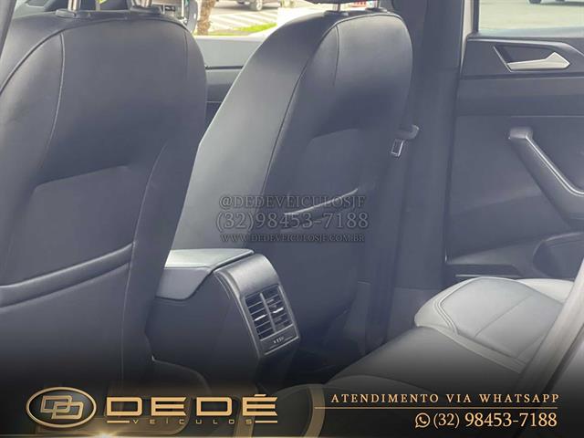 VOLKSWAGEN Nivus HIGHLINE 1.0 200 TSI FLEX AUT. 2021