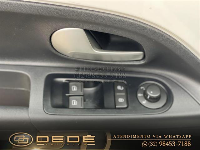 VOLKSWAGEN up! MOVE 1.0 TSI TOTAL FLEX 12V 5P 2018